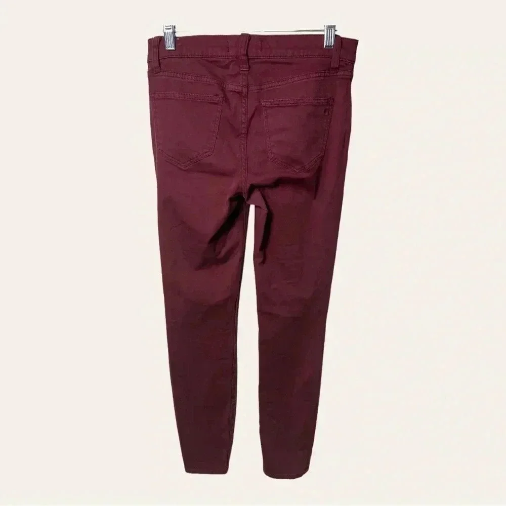 1145. Madewell HI RISE SKINNY SKINNY DENIM‎ JEANS BURGUNDY IN COLOR SIZE 26